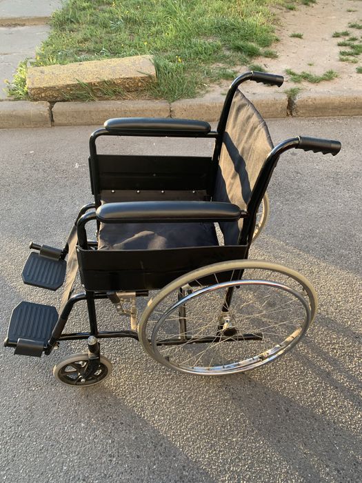 Здам в оренду інвалідний візок