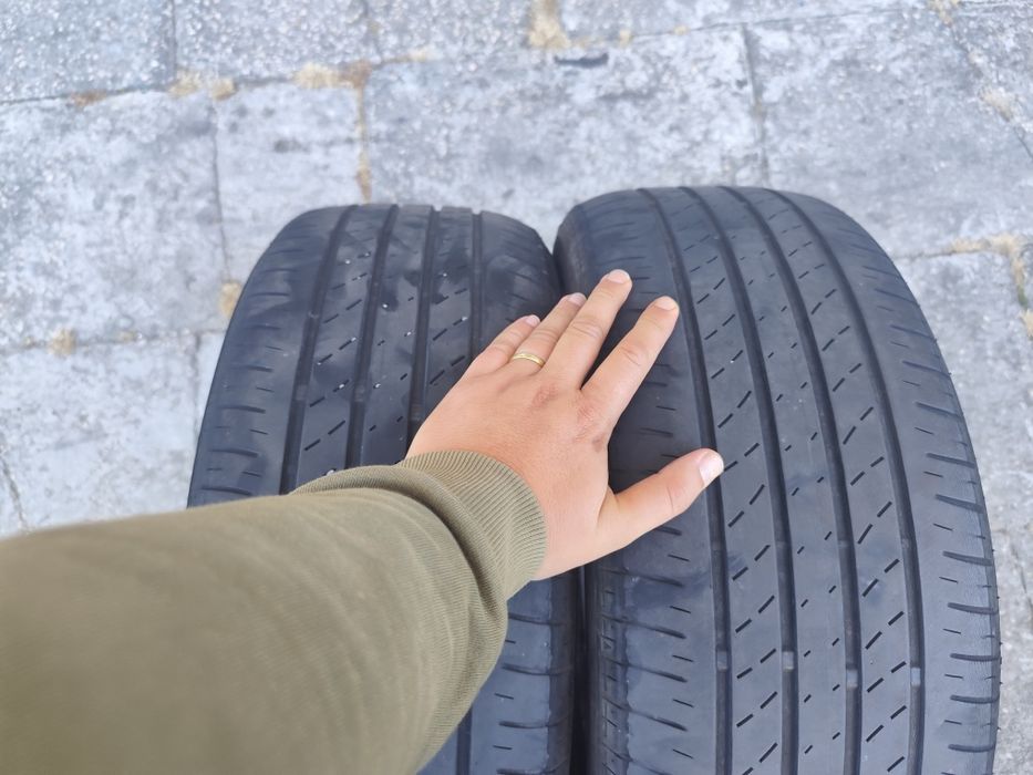 Pneus 215/50/17 par Bridgestone torrenza
