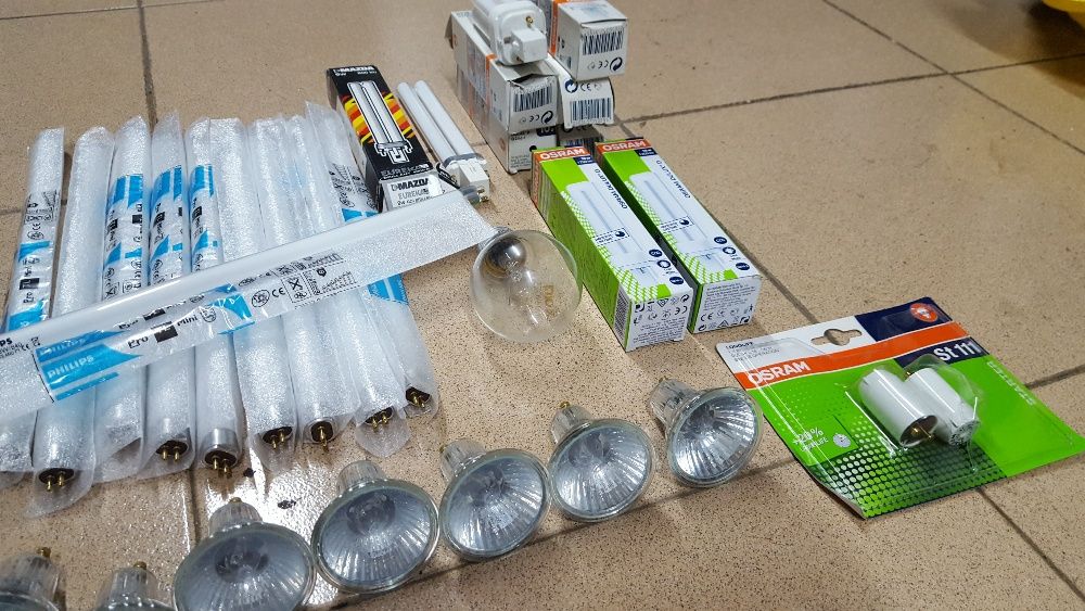 Kit lâmpadas de diversos tipos - Tudo a funcionar