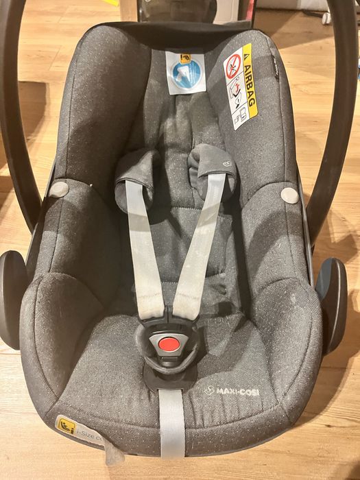 Fotelik samochodowy Pebble i-Size Maxi-Cosi