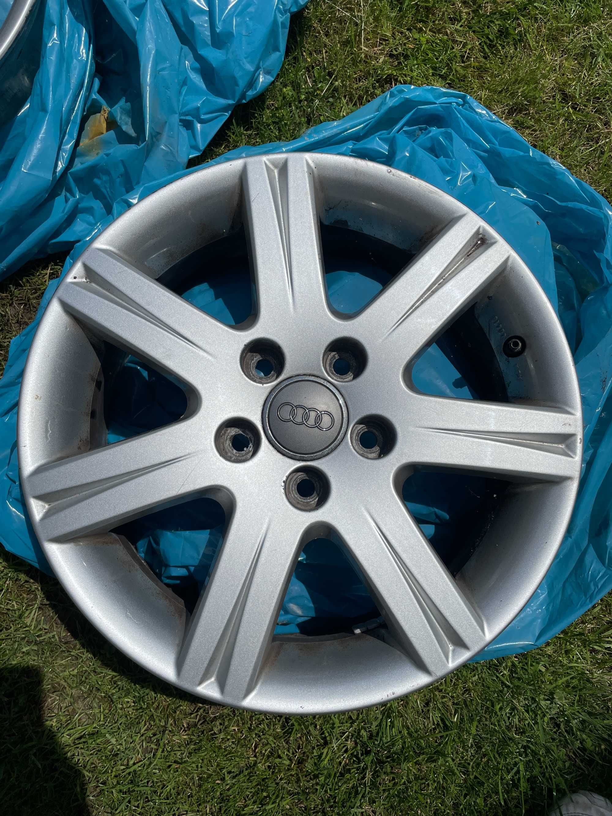 Audi a3 8p, rocznik 2008, silnik 1.9TDI 105km