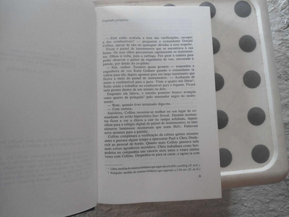 Órbita por Thomas H. Bock