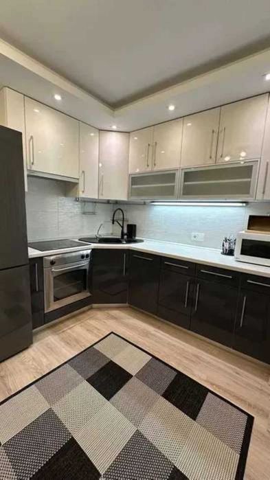 Виноградар Retroville метро Нивки свіжий капітальний ремонт