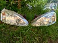 Opel Corsa C lampa przednia prawa + lewa komplet Valeo