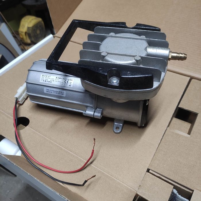 Compressor de aquário 150Lt/m 12v bomba de ar eletromagnética