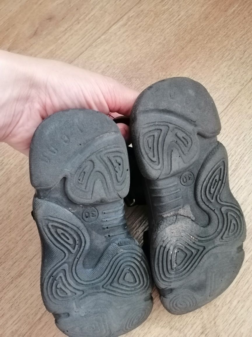 Босоножки сандали 30 размер для мальчика waikiki