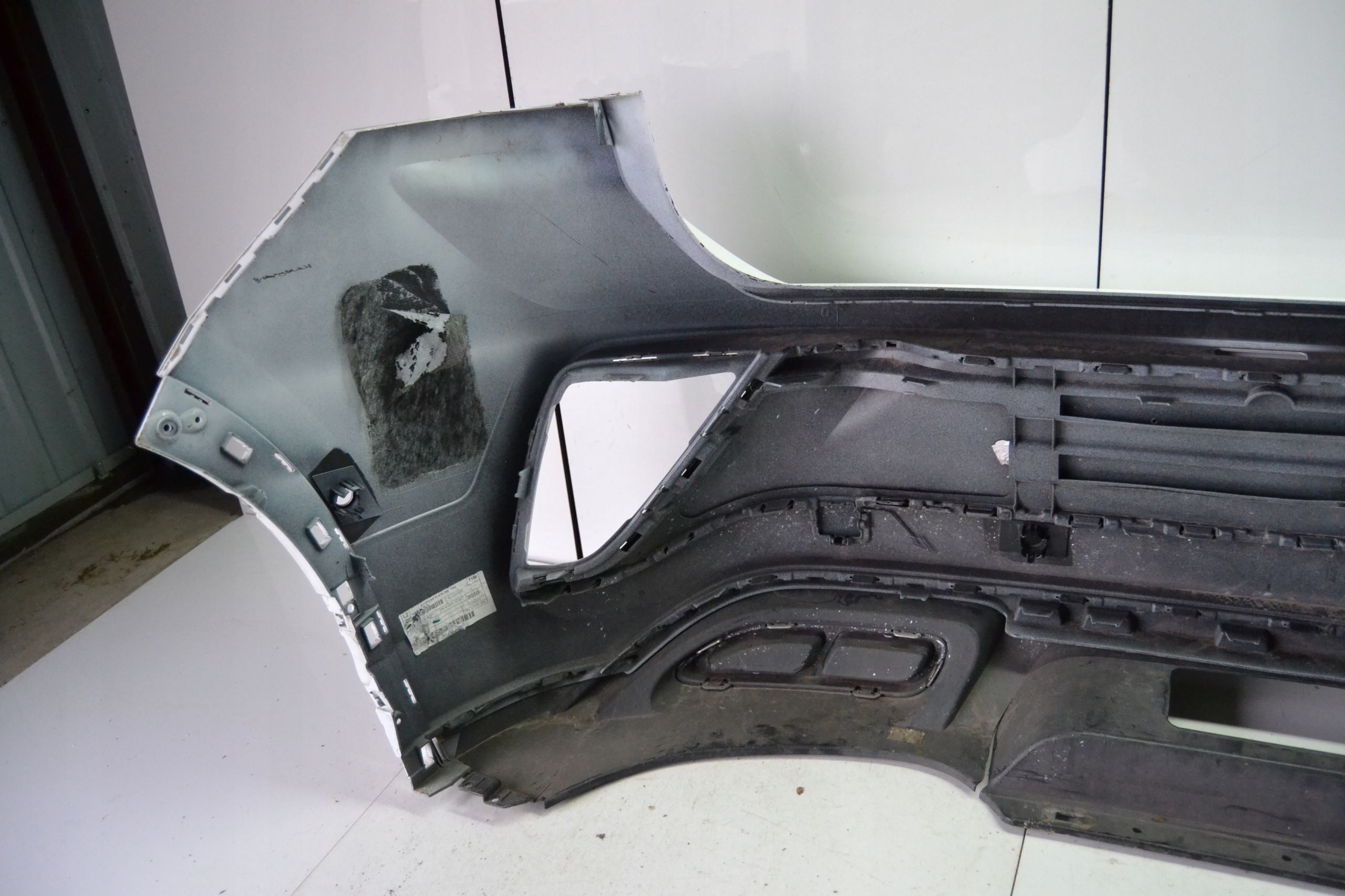 Zderzak tył tylny VW t roc R Line 2GA Lift 2021