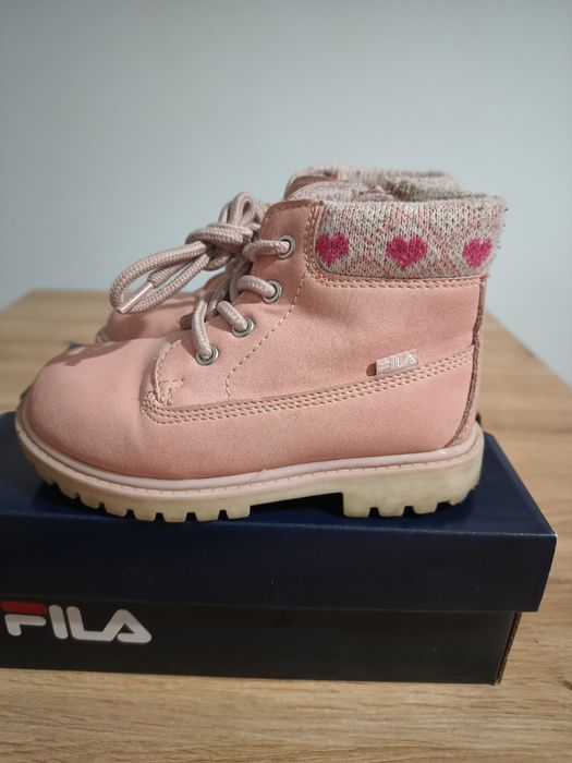 Buty dla dziewczynki jesień/zima.