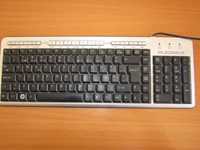 Teclado Pleomax novo