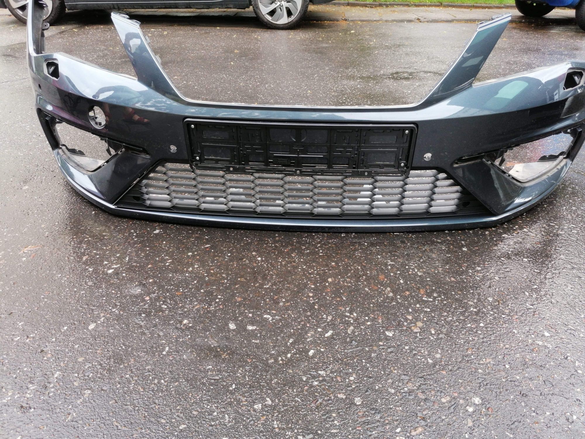 Seat Leon FR zderzaki