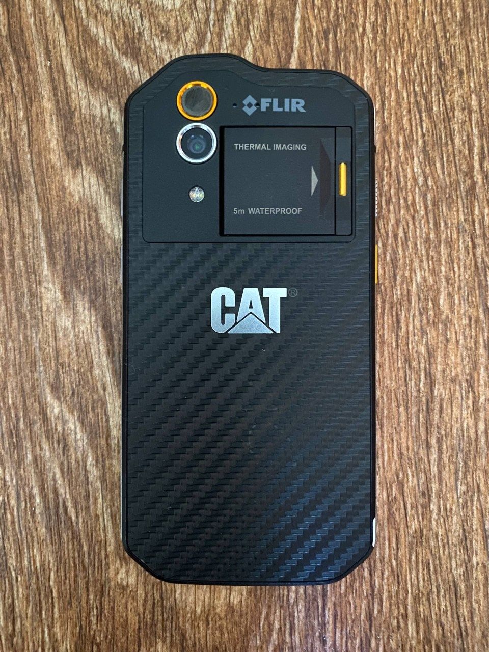 Андроїд Cat s 60 з тепловізором