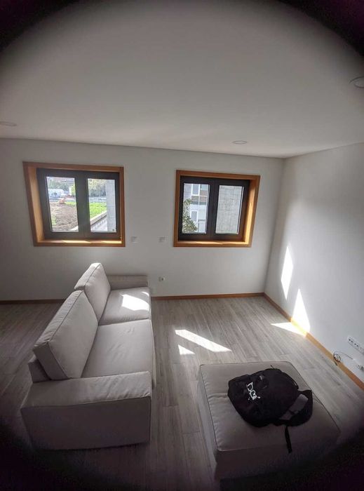 Sofá 3 lugares + chaise longue cinzento