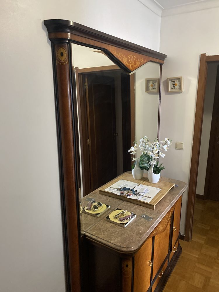 Movel para hall de entrada ou para sala