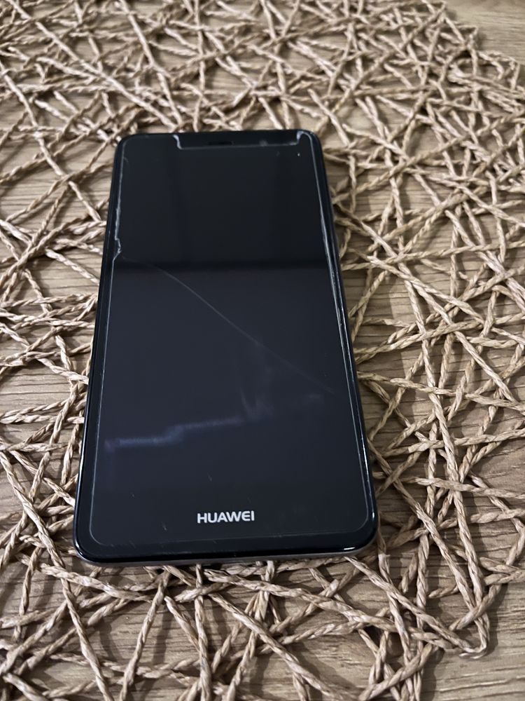 Sprzedam telefon Huawei Y 6 MYA-L11