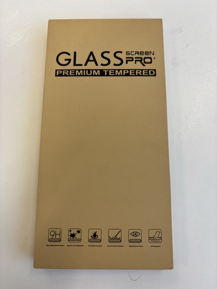 Capas e películas (varios modelos)