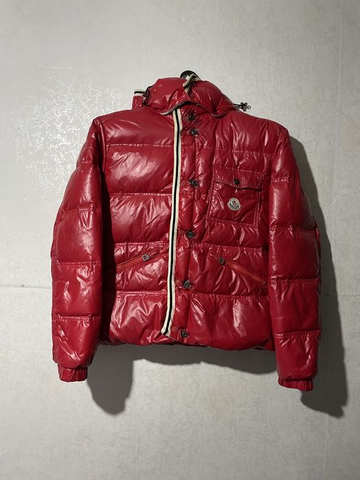 Пуховик moncler ред