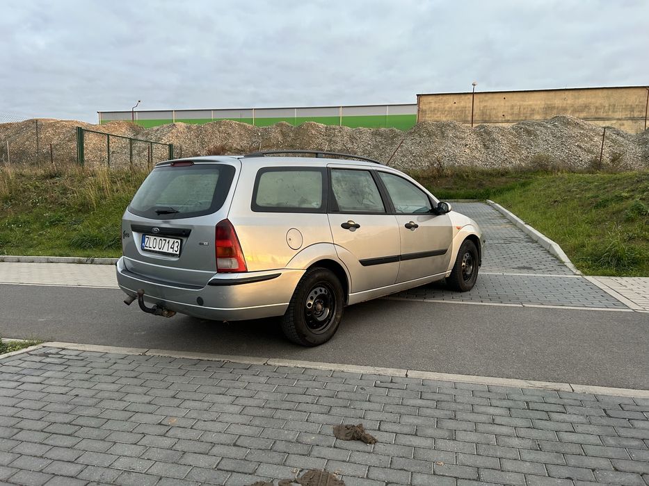 Sprzedam forda focusa