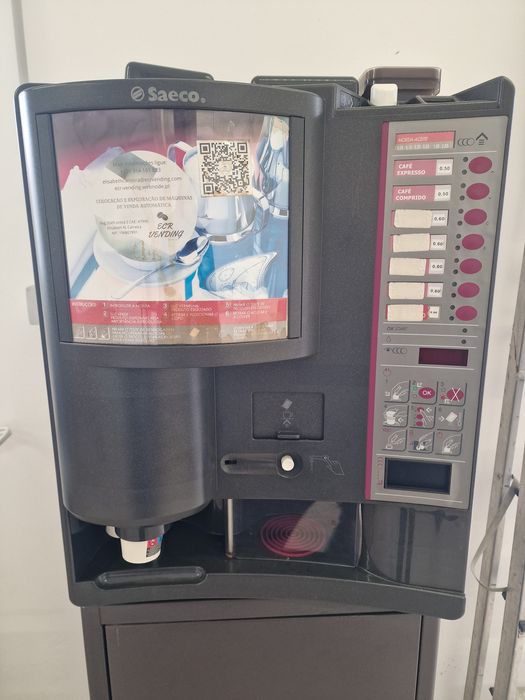 Máquina Vending Café Avariada para Peças/Reparação - 150€