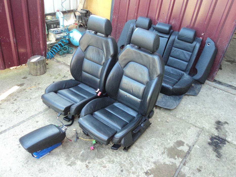 Ауді А6 С6 S-Line шкіра рекаро  Сидения Cидіння audi