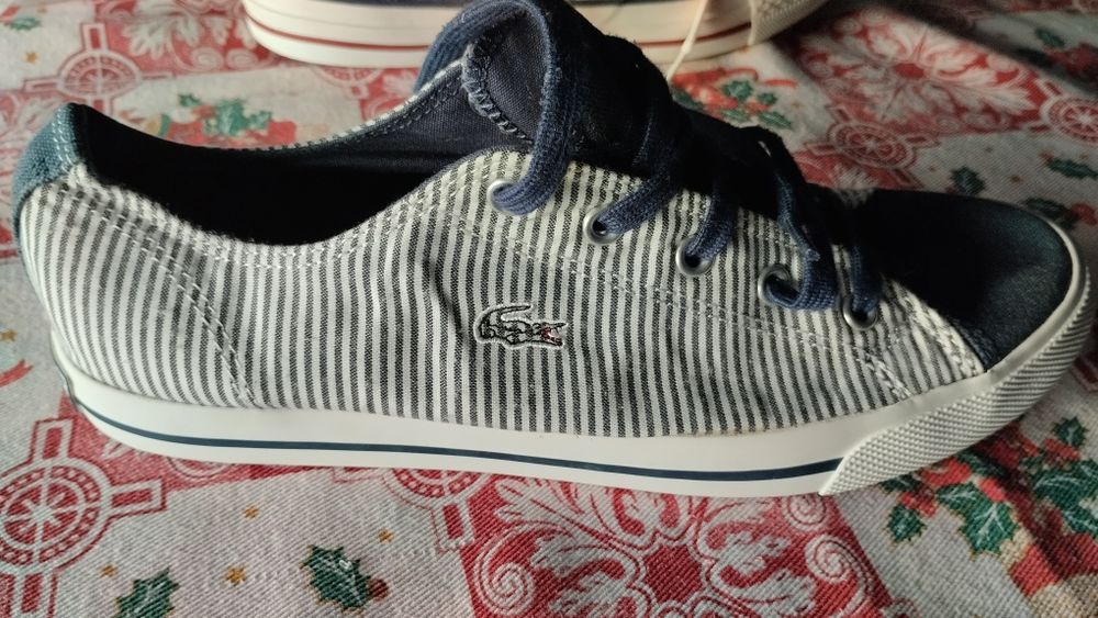 Vendo vários tênis a 30 euros  ver na descrição