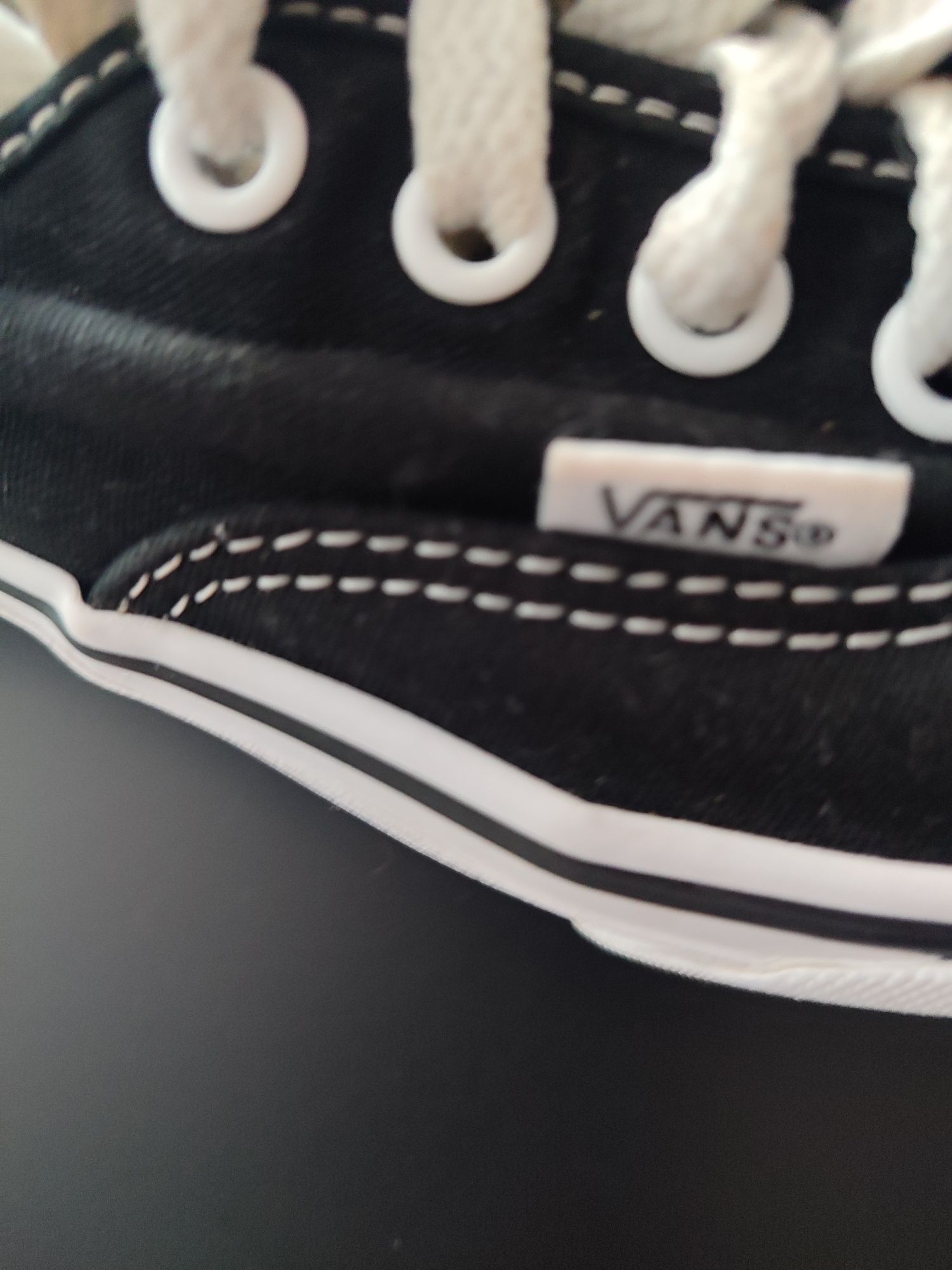 Buty damskie Vans rozmiar 36.5 stan bardzo dobry