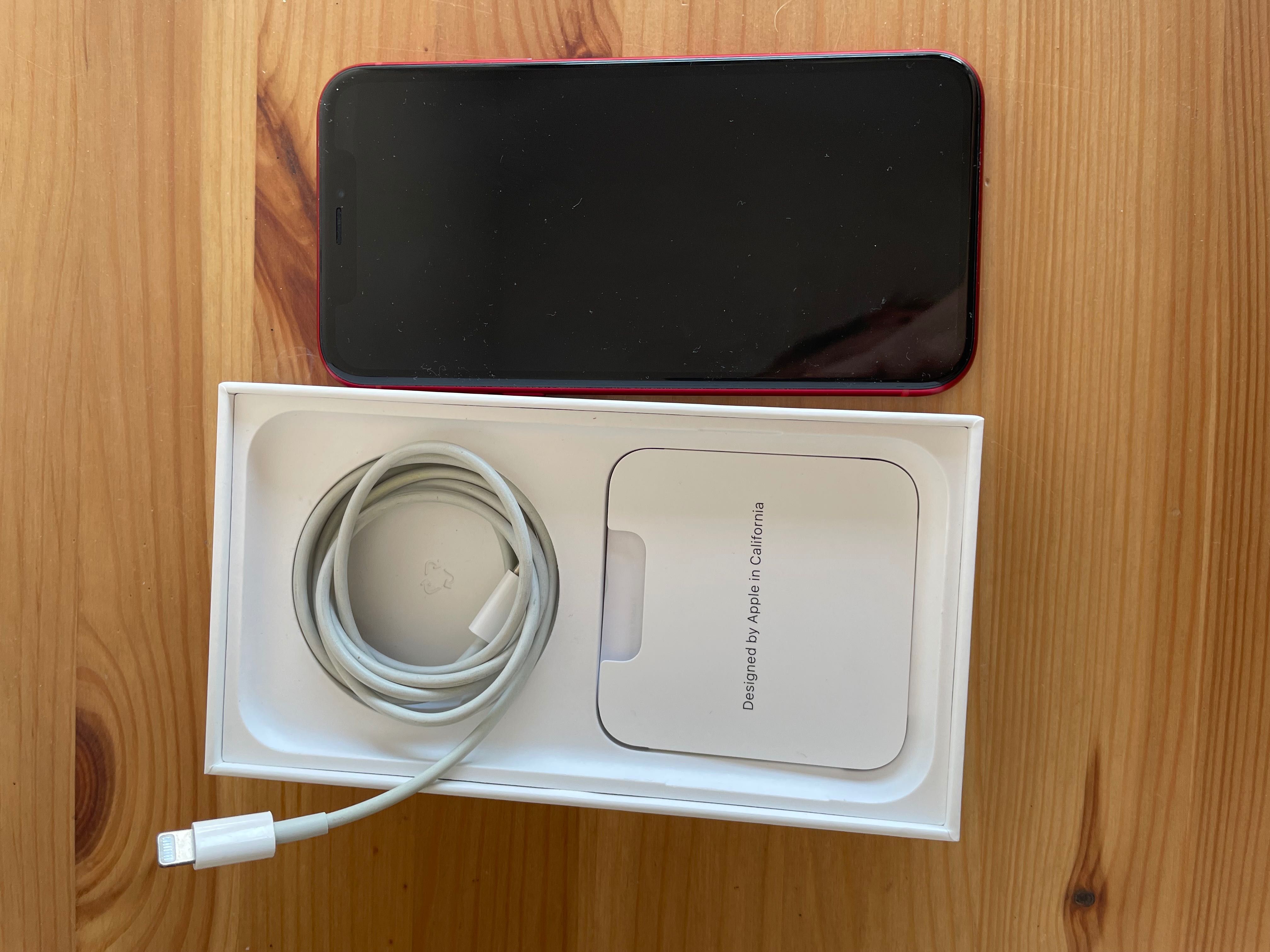 Iphone XR 64gb z kablem i pudełkiem