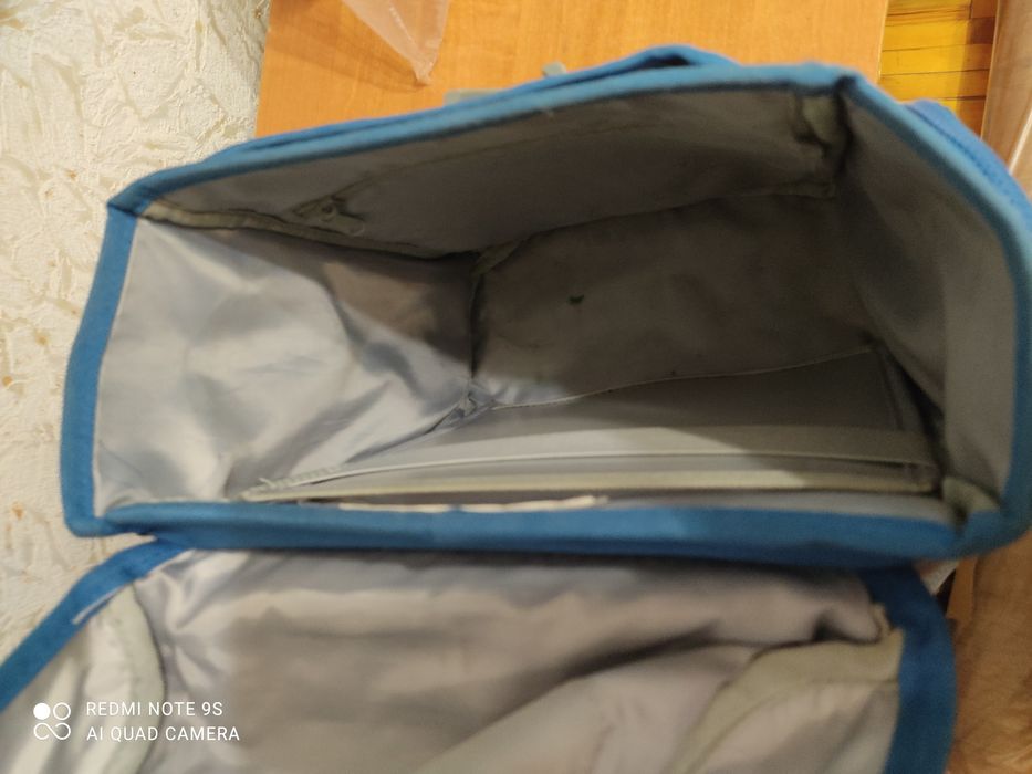 Школьный ранец б/у.портфель.