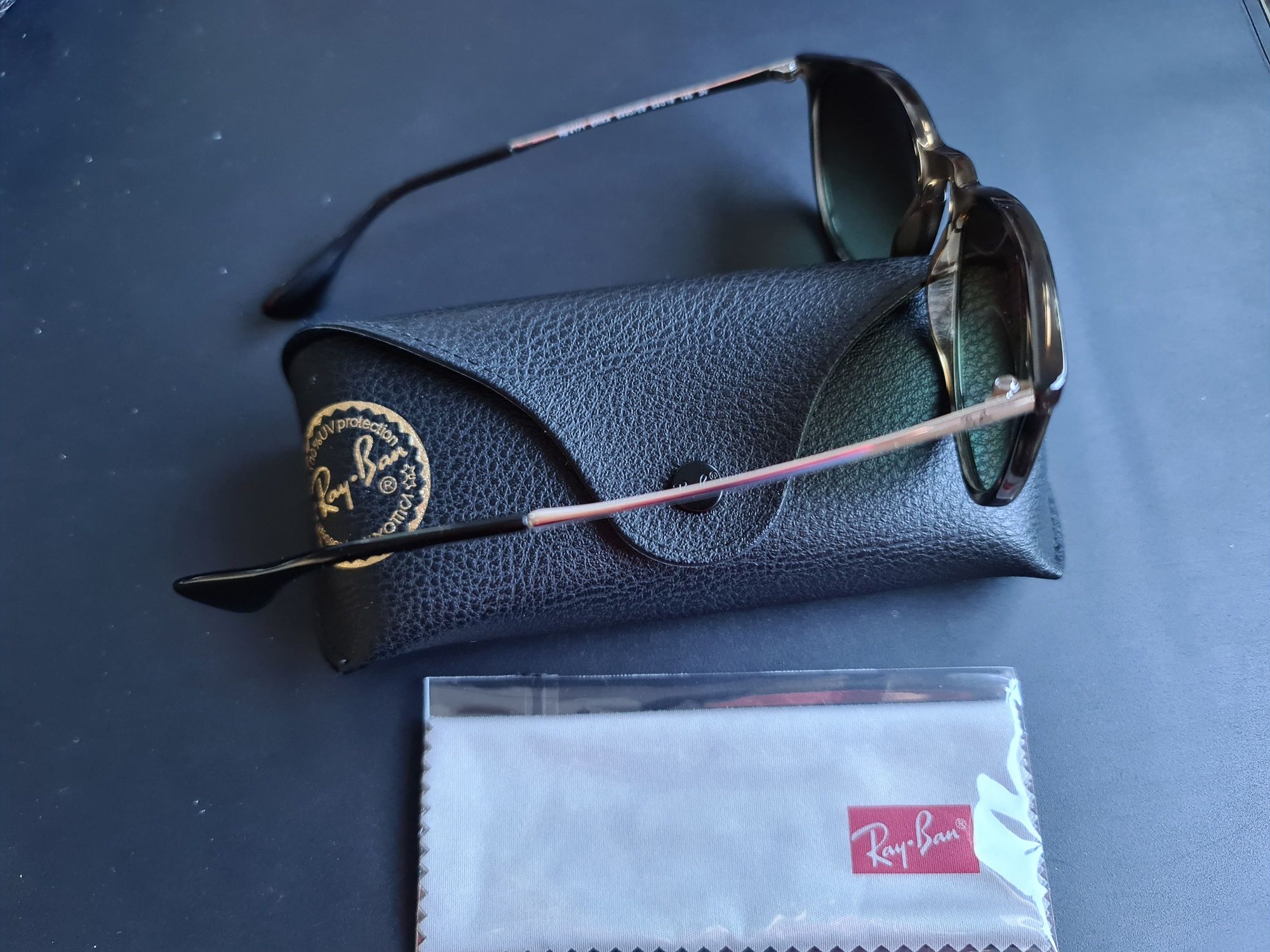 Óculos de sol Ray Ban Novos