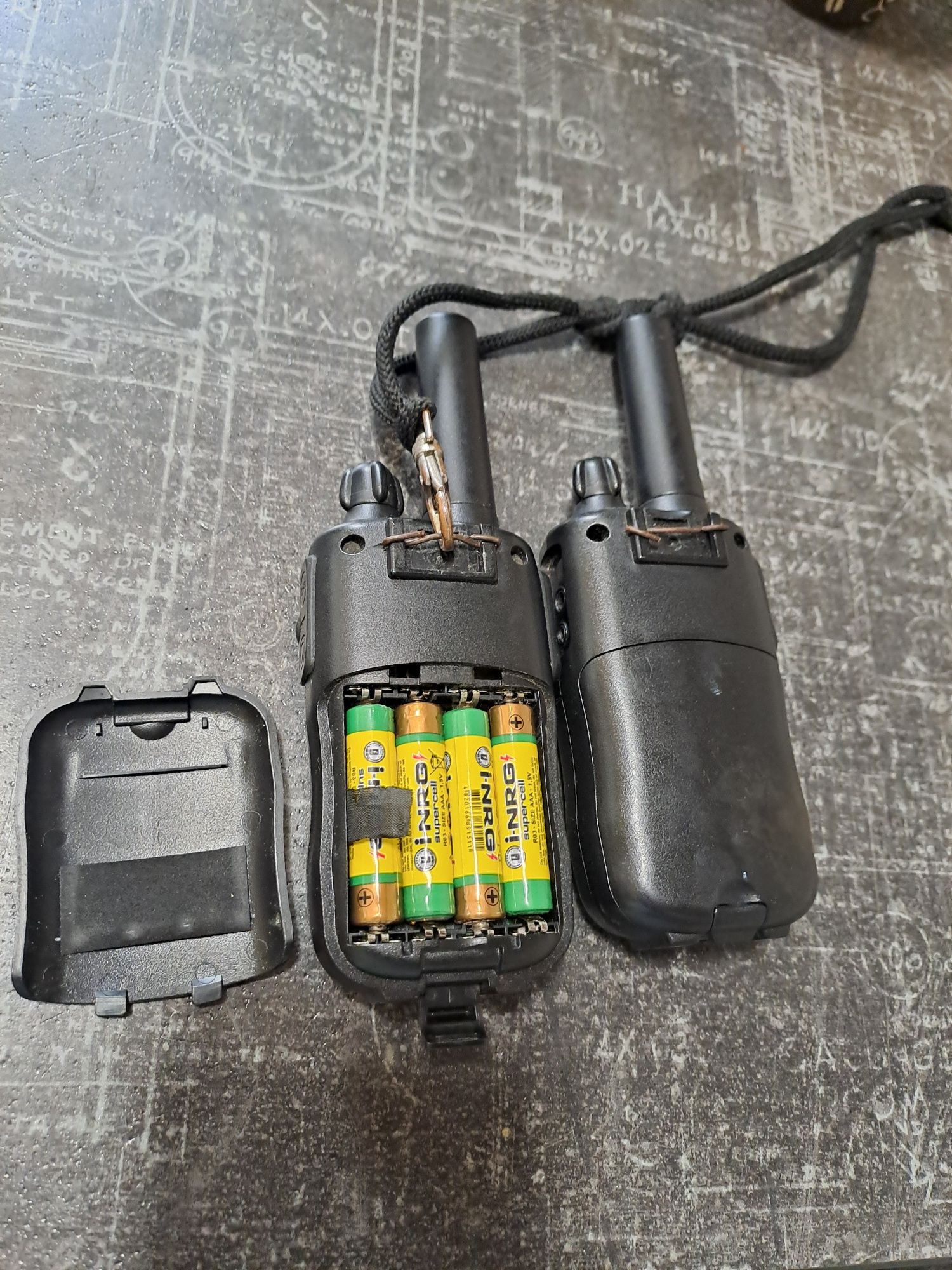Дві рації Maxcom WT360