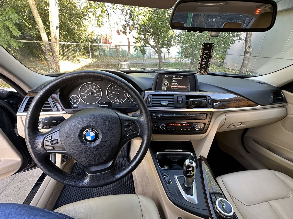 Продам BMW 328i у гарному стані