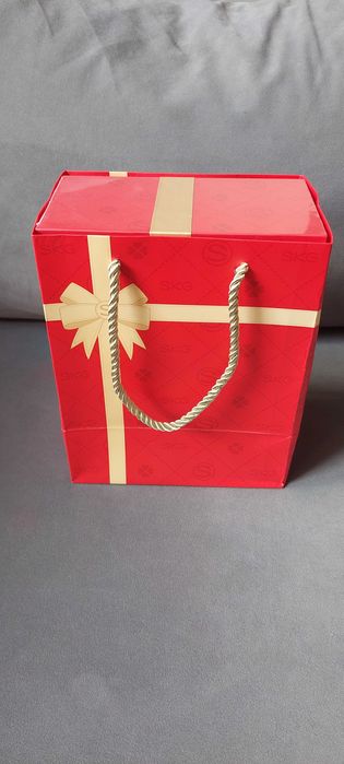 Masażer SKG G7 2nd Gen. Ultra nowy, fabrycznie zapakowany, kolor złoty