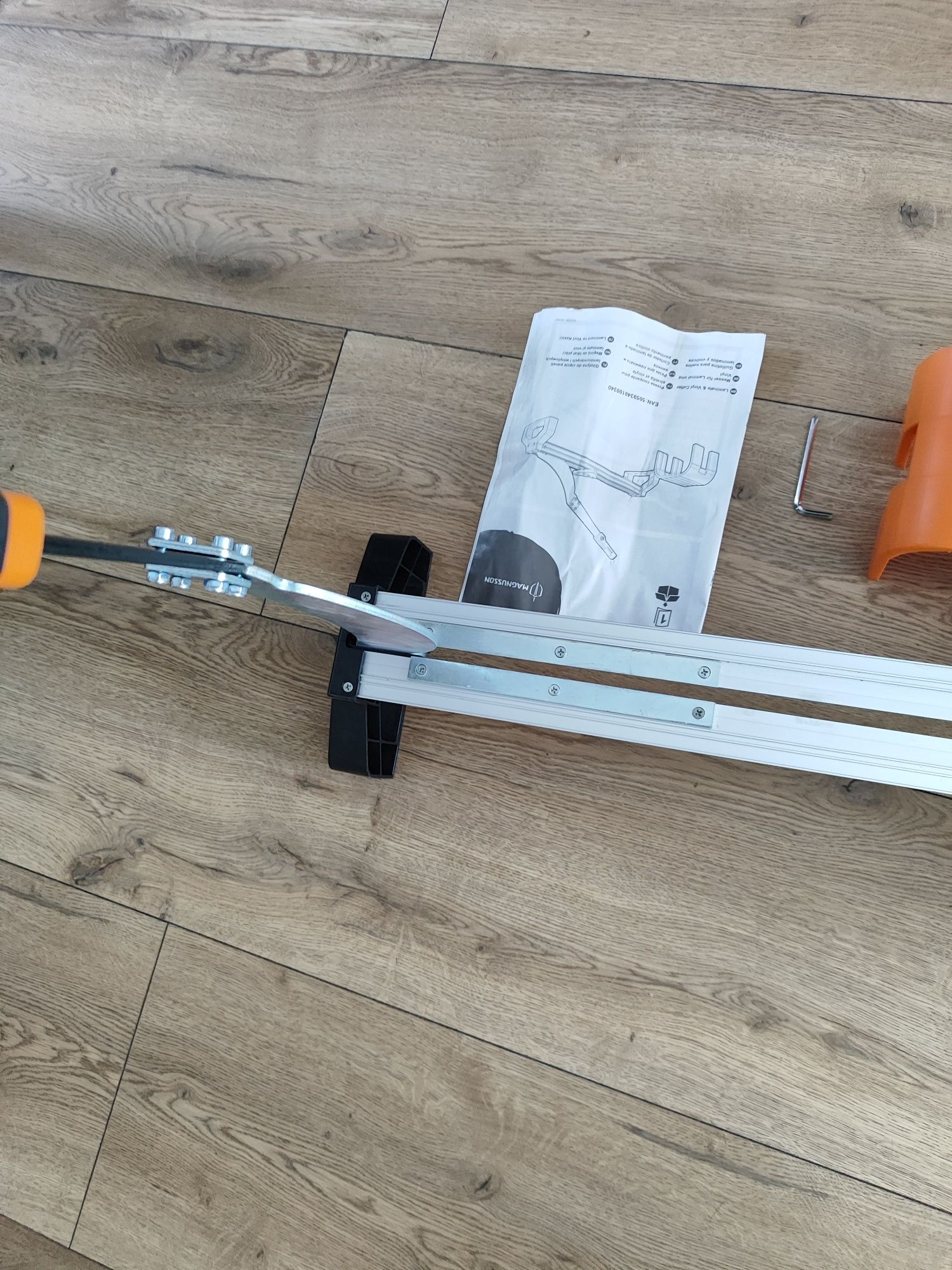 Gilotyna do paneli Magnusson 210mm