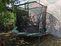 Trampolina ogrodowa