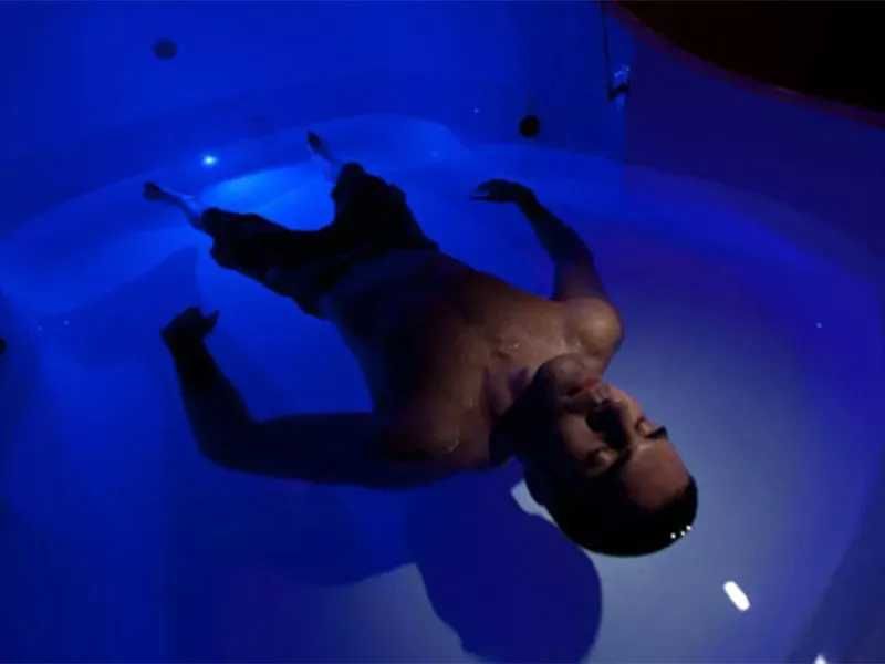 Urządzenie FloatRest®  Zachowaj Wieczna Młodość