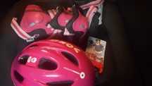 Capacete, cotoveleiras, joelheiras menina