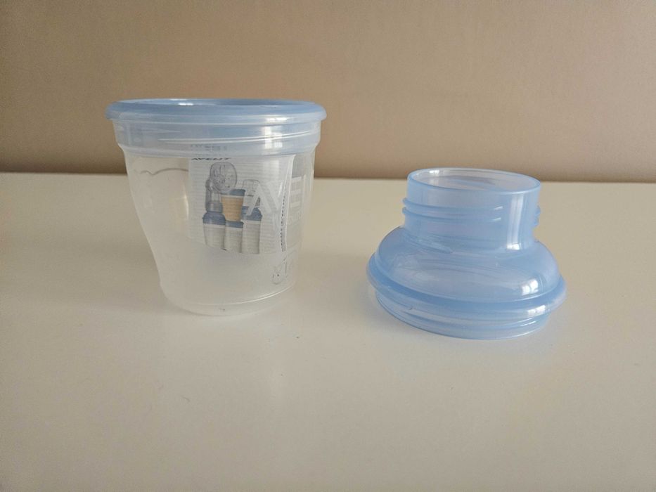 PHILIPS Avent adapter + pojemnik