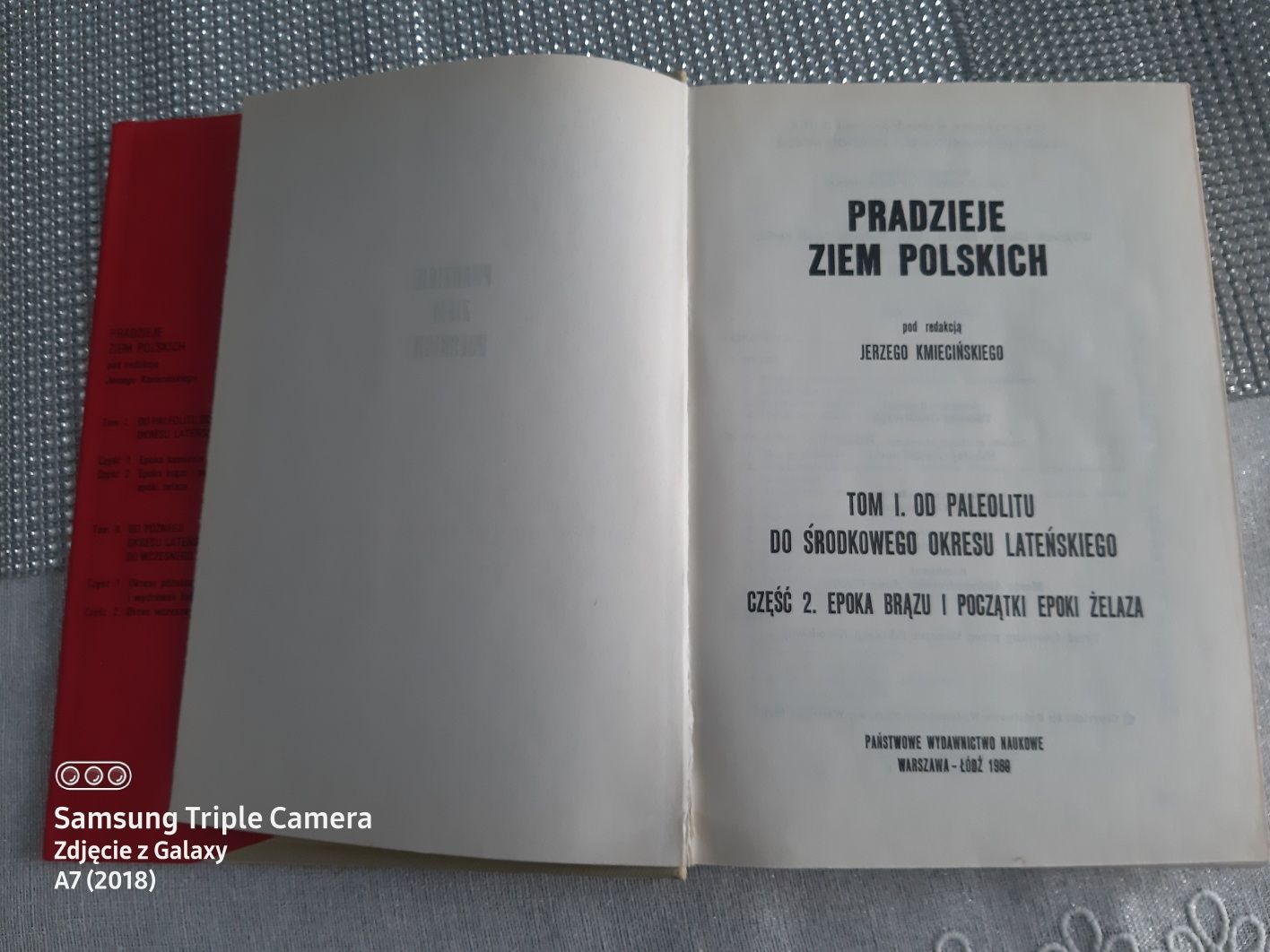 Sprzedam książkę  Pradzieje Ziem Polskich 1-2