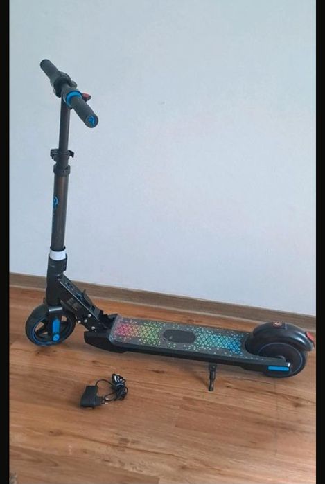 Знижка Дитячий електросамокат EVERCROSS TECH EV06C  їде 8 км