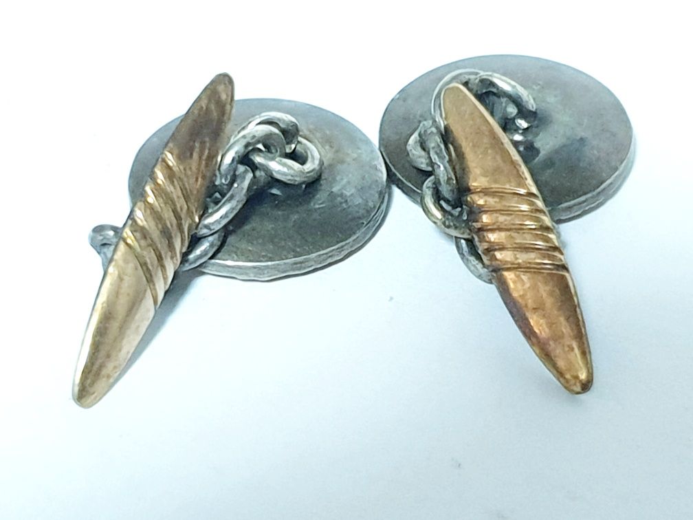 Fantásticos botões de punho vintage em prata dourada e madrepérola
