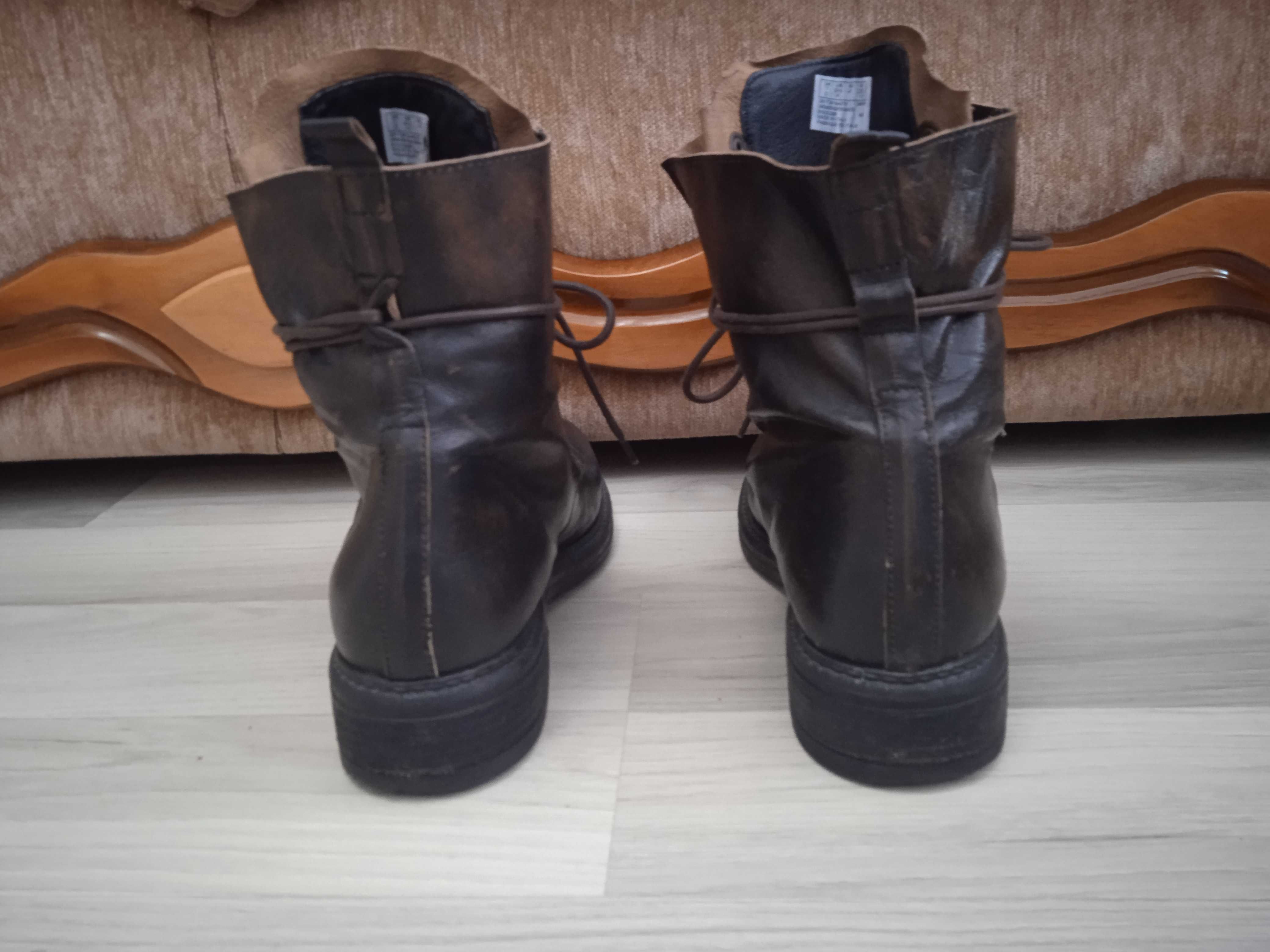 Ботінки жіночі шкіряні CLARKS розмір 41