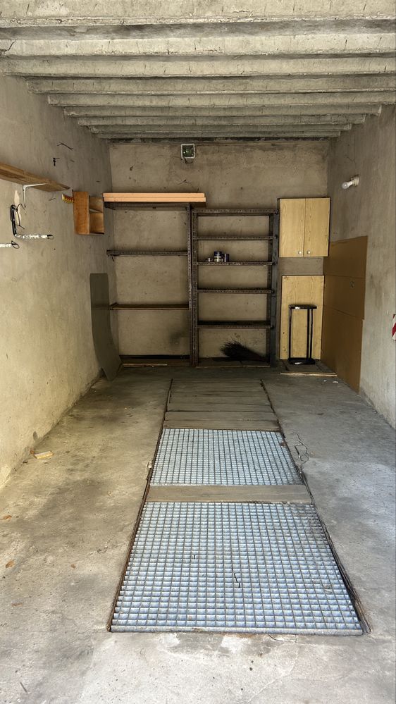 Garaż murowany, instalacja elektryczna - Gajowa/Południowa