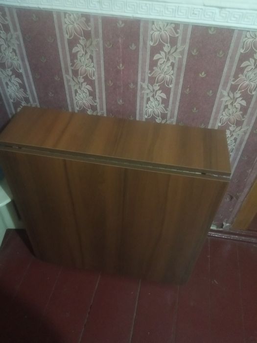 Продам Стіл - книжка