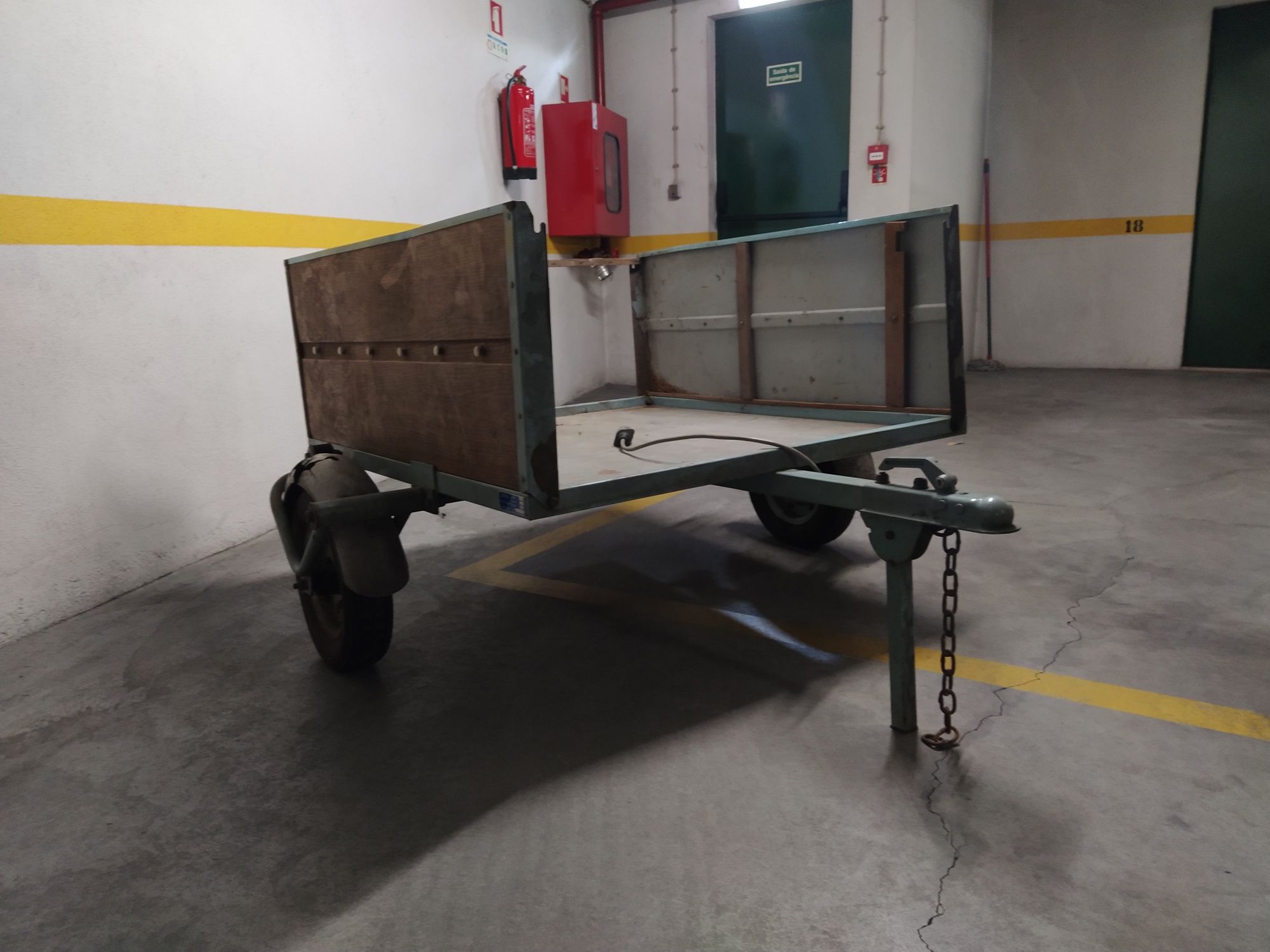 Atrelado para carro