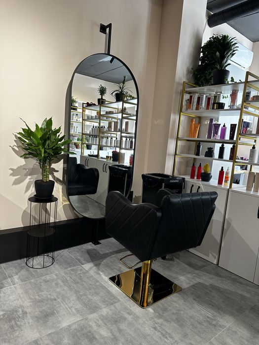 Оренда робочого місця для майстра колориста/перукаря