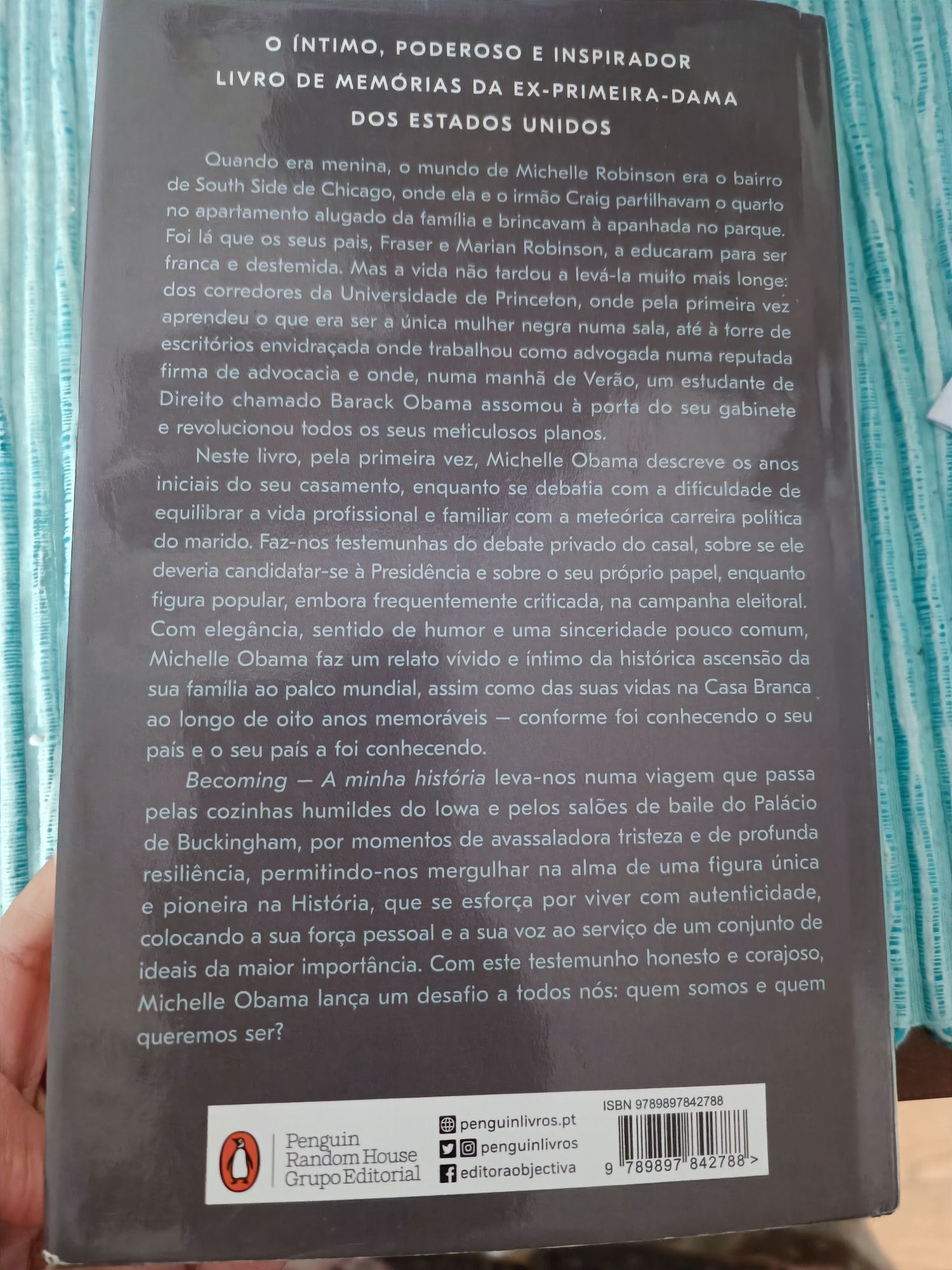 Livro becoming a minha história