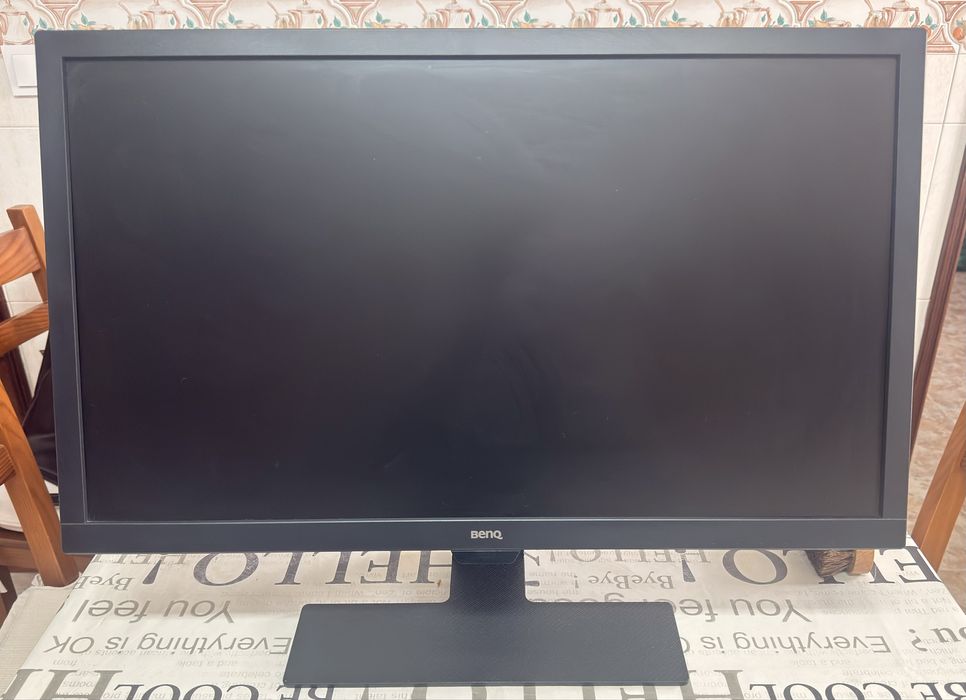 Monito Benq de 27”