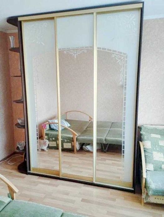 Продам гостинку Стадионный проезд