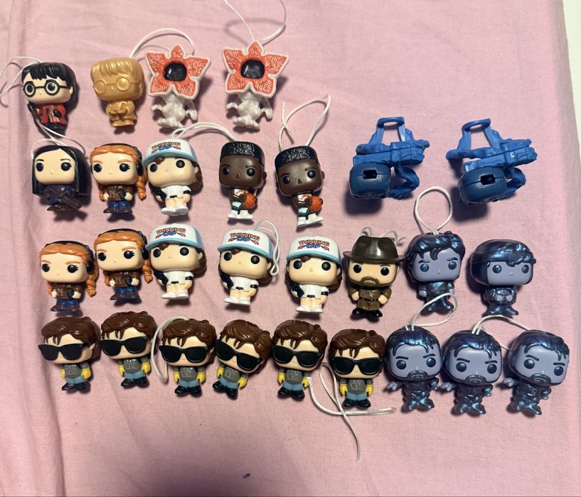 Продам повторкі Kinder Joy все що на фото