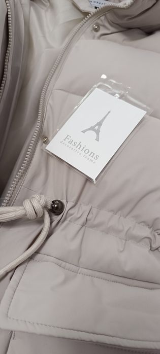 Зимова куртка на затяжках