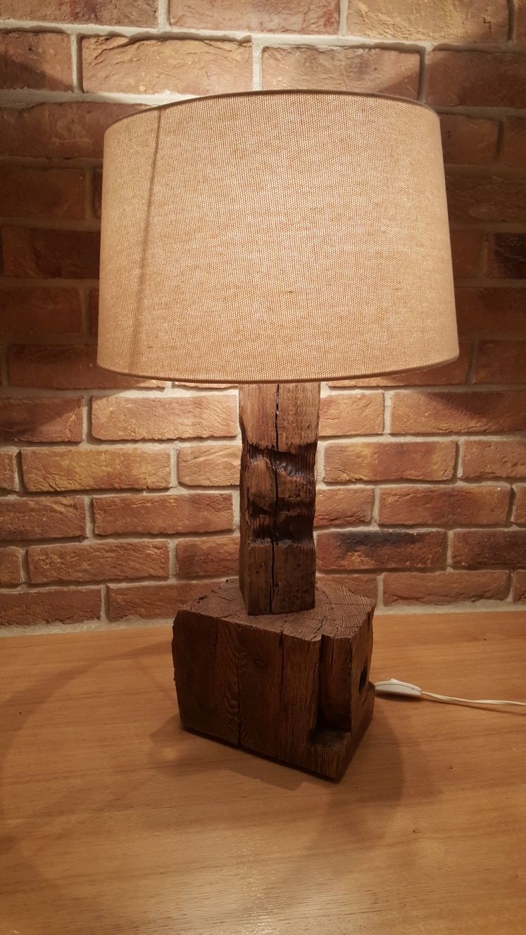 Lampka nocna loft stare drewno